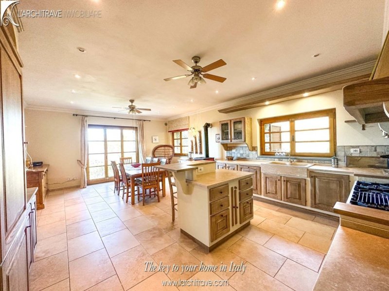 Дом в Фивиццано