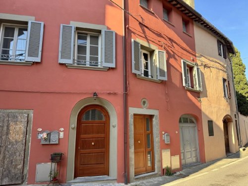 Doppelhaushälfte in Montopoli in Val d'Arno