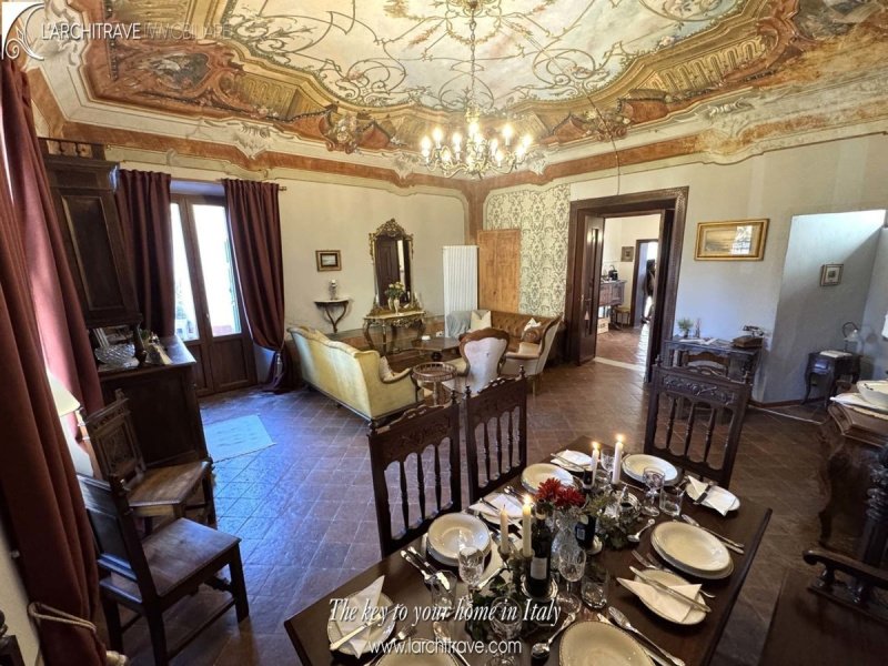 Hus i Licciana Nardi