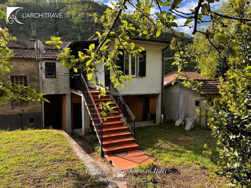 Parhus i Licciana Nardi