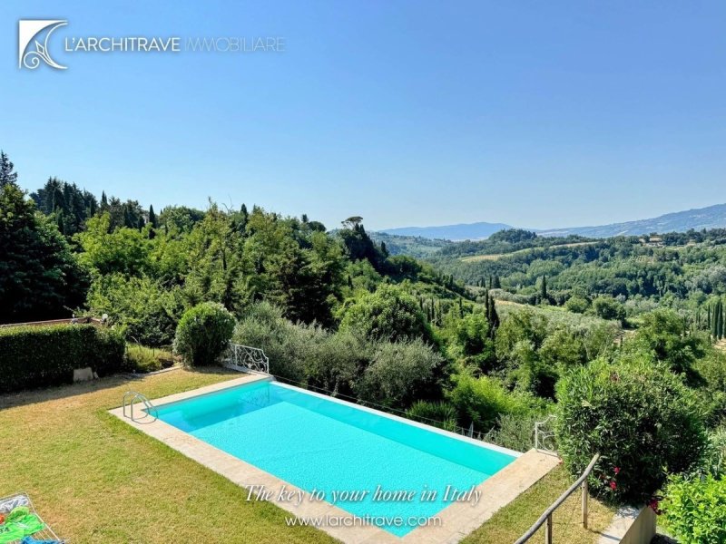 Casa geminada em Terricciola