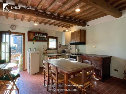 基安尼半独立房屋