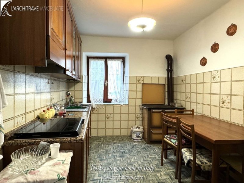 奥拉半独立房屋