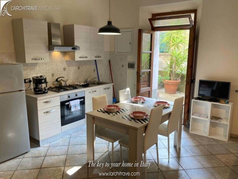 Semi-detached house in Chianni