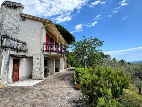 圣斯特凡诺-迪马格拉房屋