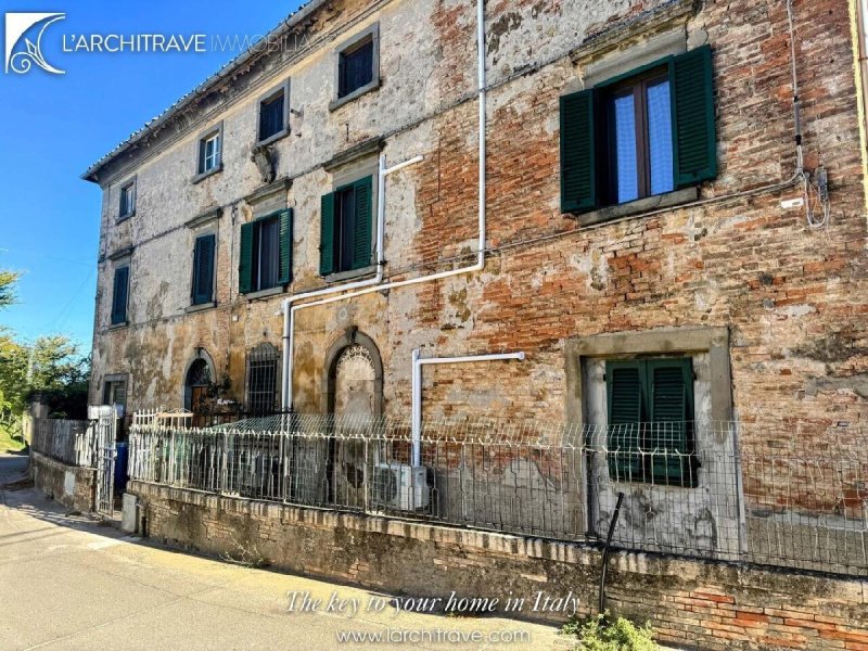 Особняк из двух квартир в Терриччола