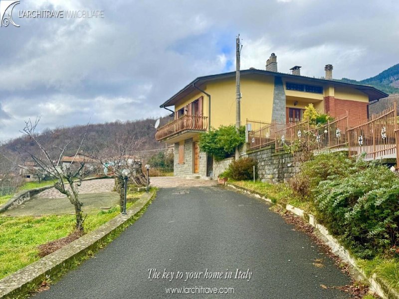 Maison à Comano