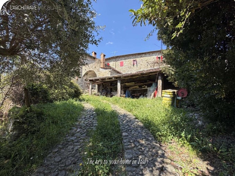 Casa en Pontremoli