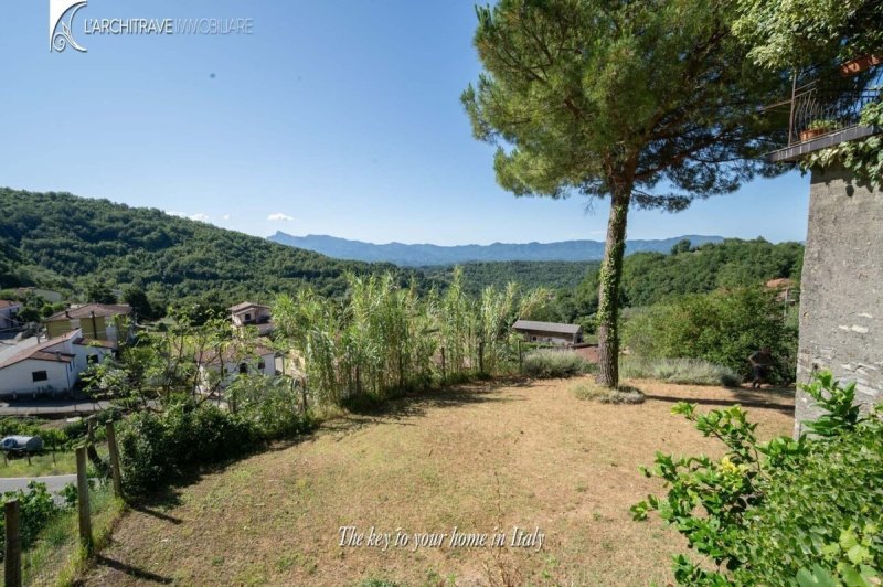 Maison jumelée à Licciana Nardi