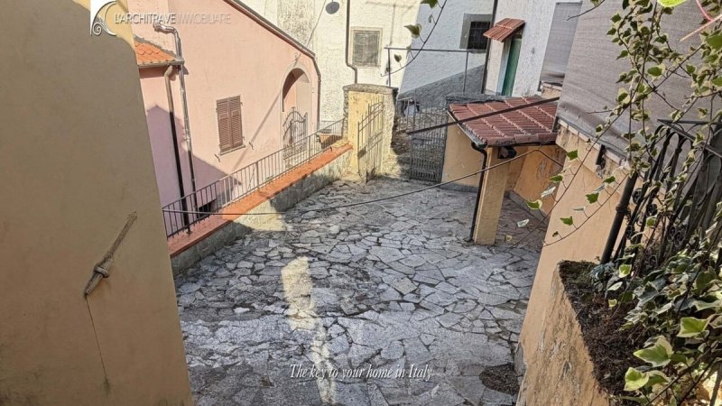 Casa semi indipendente a Fivizzano
