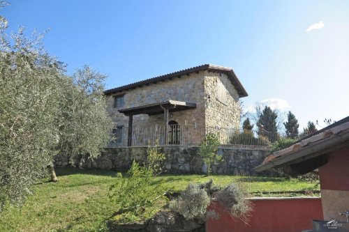 Отдельно стоящий дом в Фивиццано