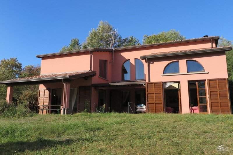 Casa independiente en Bagnone