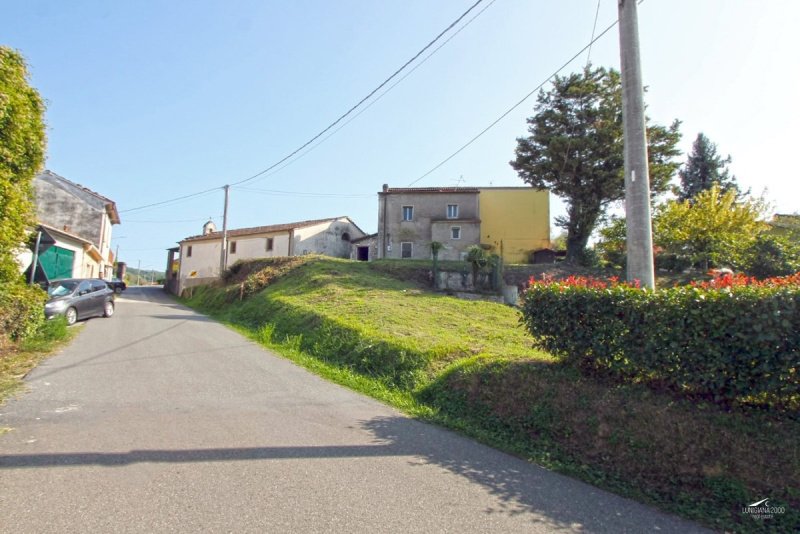 Casa geminada em Fivizzano
