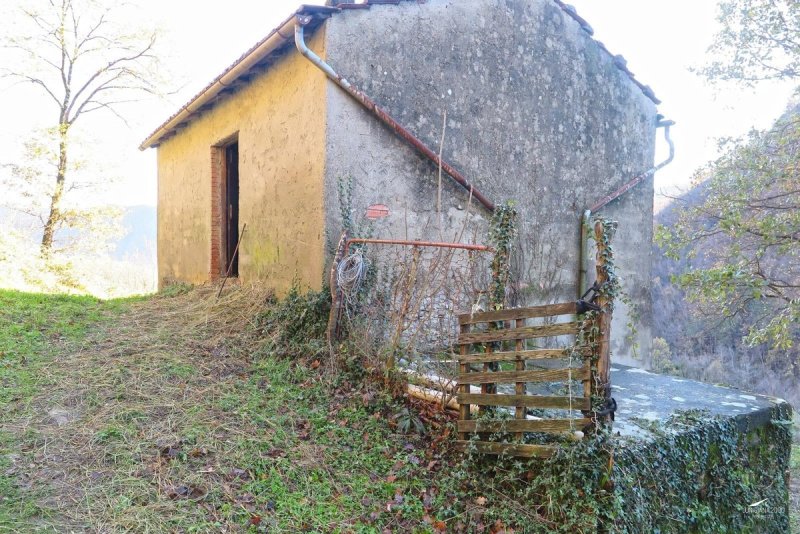 Huis op het platteland in Bagnone
