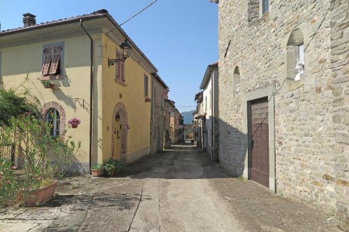 Semi-detached house in Mulazzo