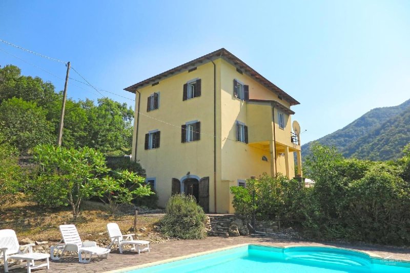 Detached house in Licciana Nardi