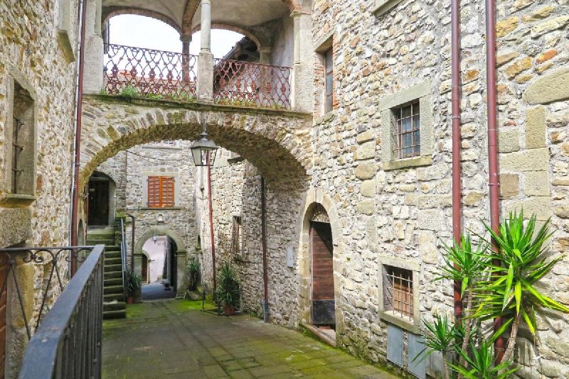 Casa semi-independiente en Villafranca in Lunigiana