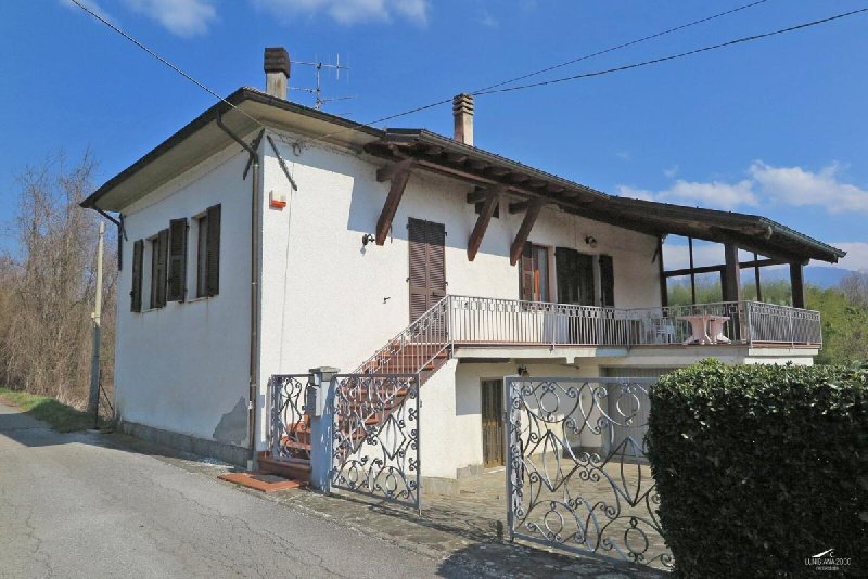 Vrijstaande woning in Mulazzo