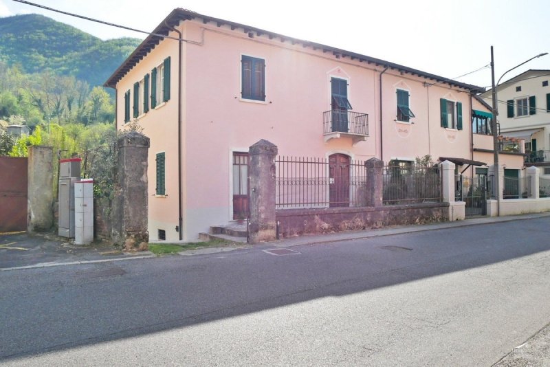 Parhus i Fivizzano