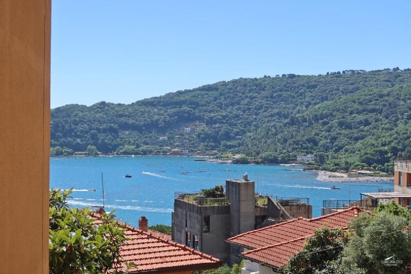 Lägenhet i Porto Venere