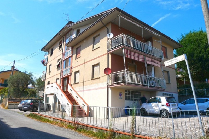 圣斯特凡诺-迪马格拉公寓