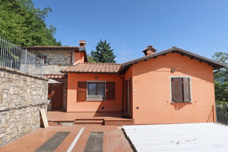Casa independiente en Bagnone