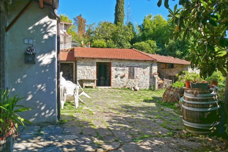 Casolare a Fivizzano