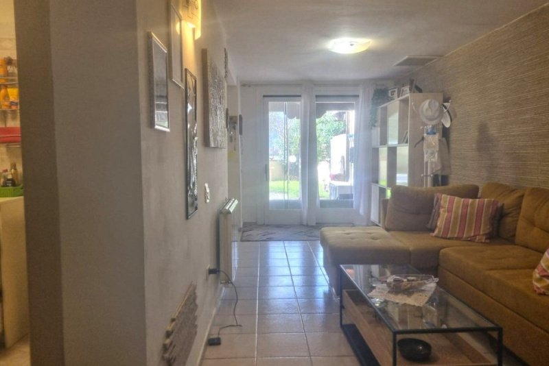 Casa geminada em Ameglia