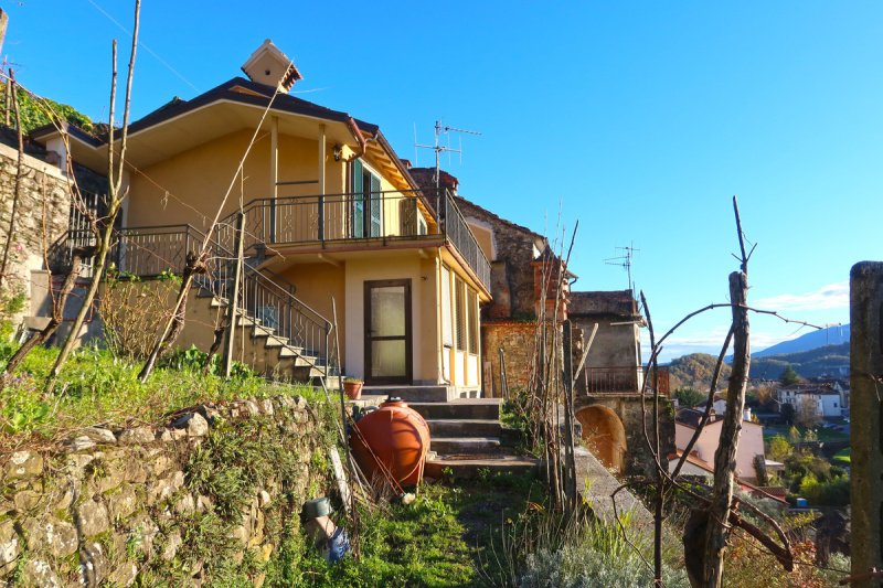 Особняк в Понтремоли