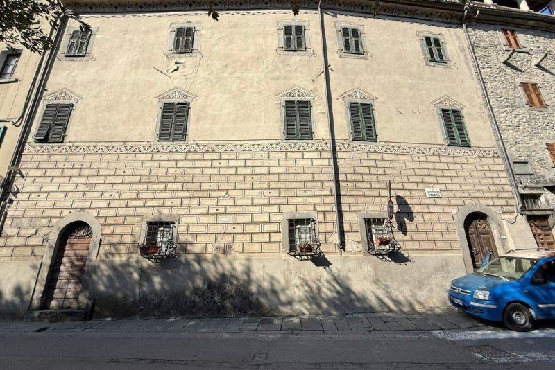 Maison jumelée à Bagnone