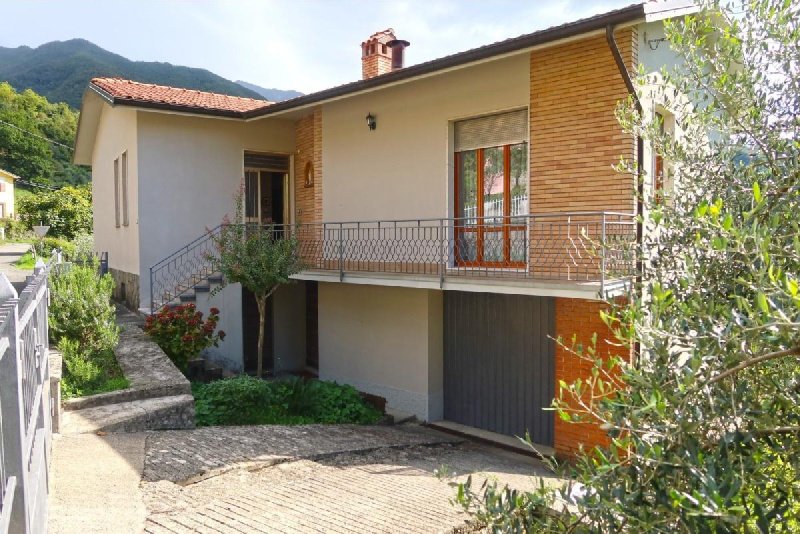 Einfamilienhaus in Bagnone