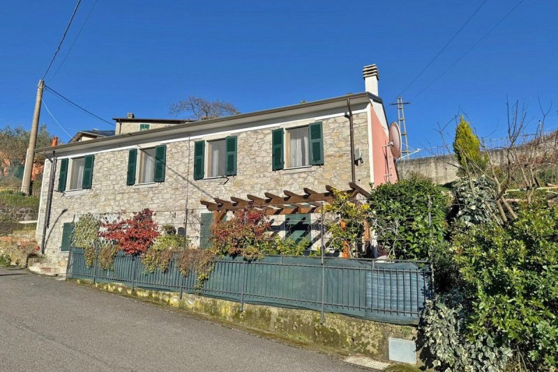 Einfamilienhaus in Casola in Lunigiana