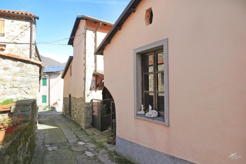 Casa geminada em Fivizzano