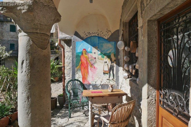 By i Bagnone