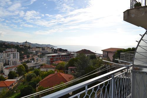 Apartamento em Sanremo