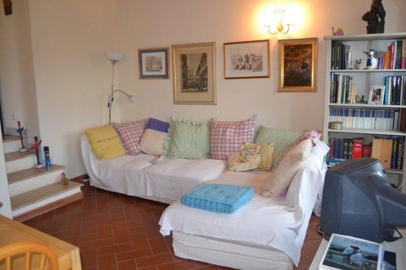 Detached house in Cetona