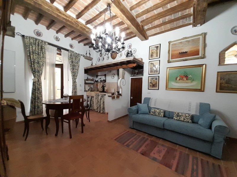 Casa indipendente a Monteleone d'Orvieto
