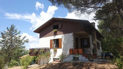 Detached house in Passignano sul Trasimeno