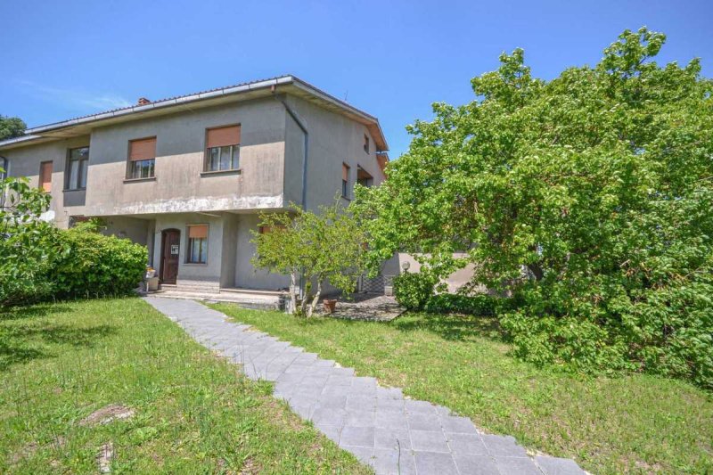 Detached house in Acquapendente