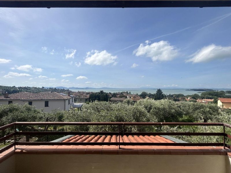 Maison individuelle à Passignano sul Trasimeno