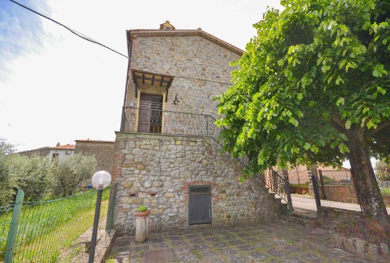 Casa indipendente a Parrano