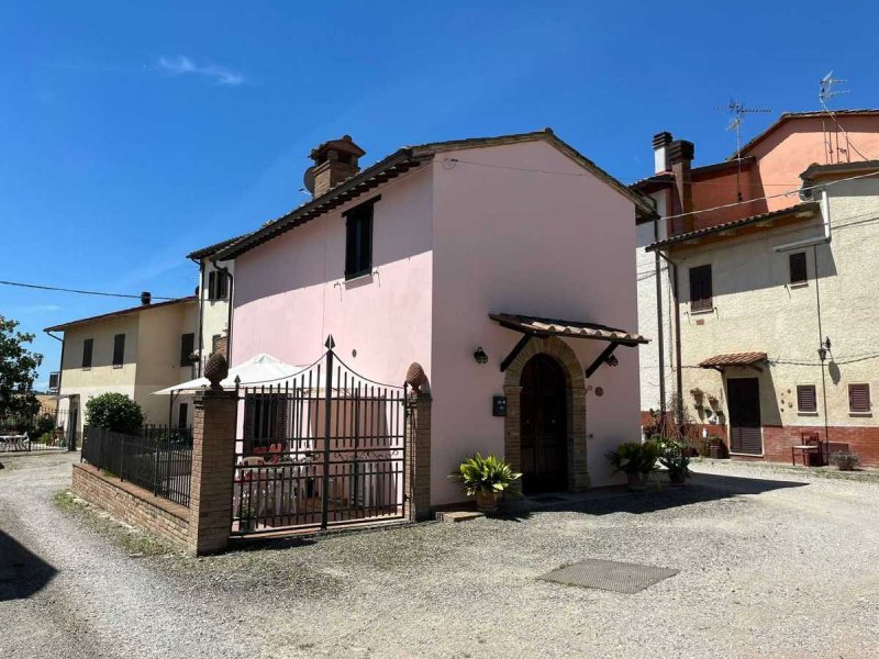 Vrijstaande woning in Castiglione del Lago