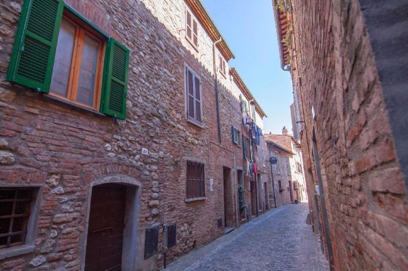 Detached house in Monteleone d'Orvieto