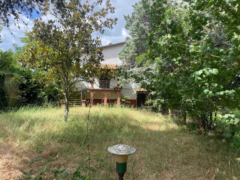 Farmhouse in Monteleone d'Orvieto