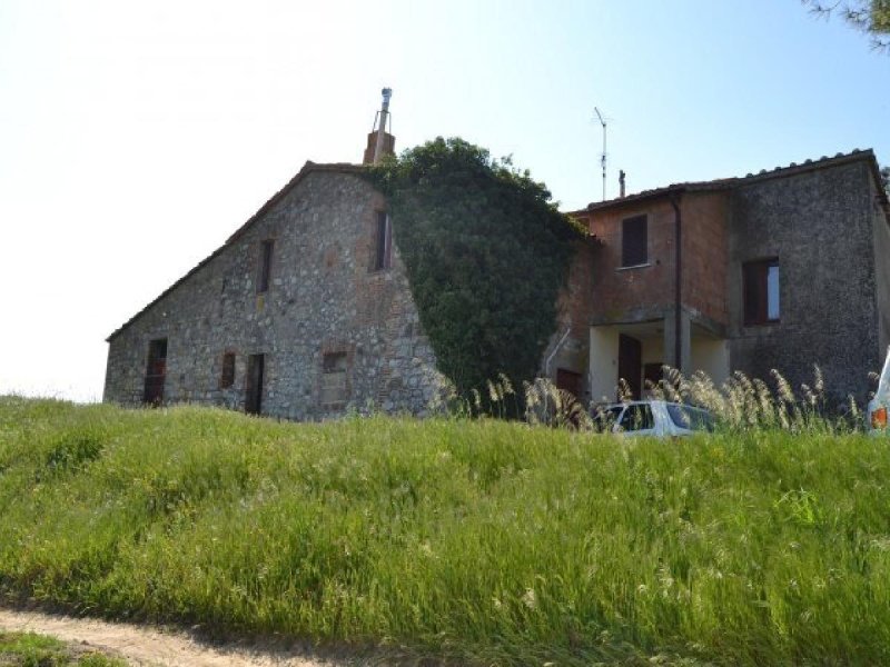 Klein huisje op het platteland in Montegabbione