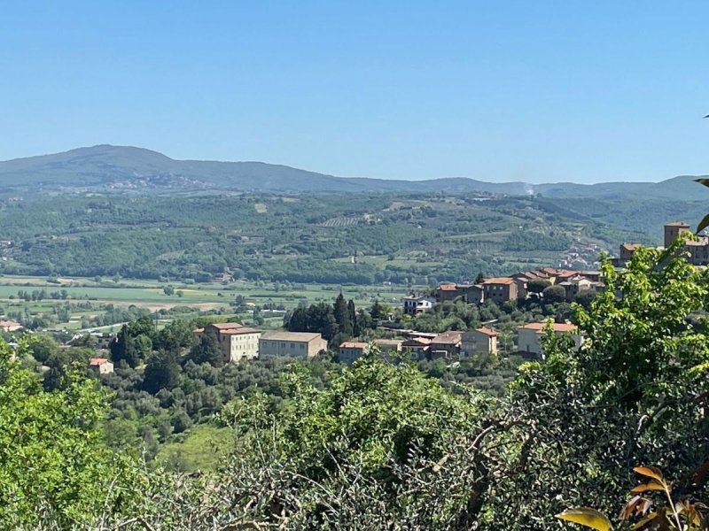 Farmhouse in Fabro