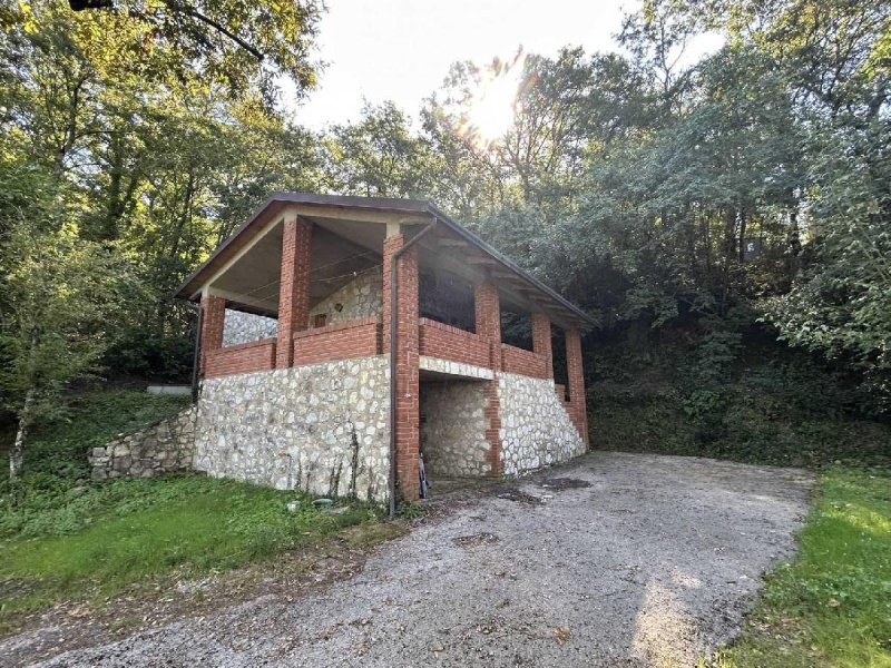 Casa independente em Magione