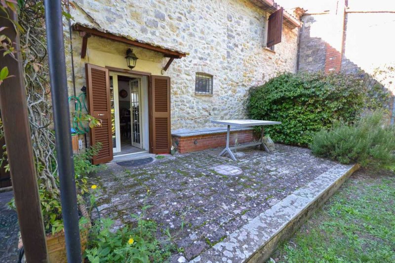 Casa independente em Fabro