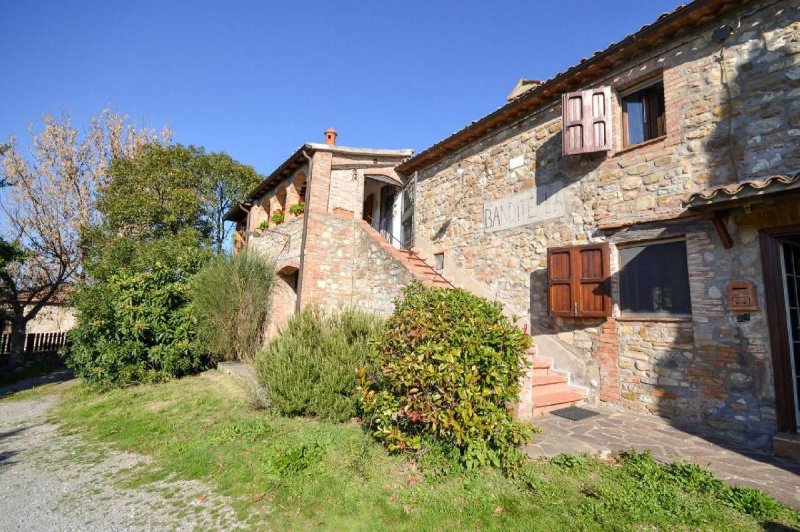 Casa independente em Fabro