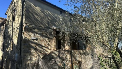 Farmhouse in San Casciano dei Bagni